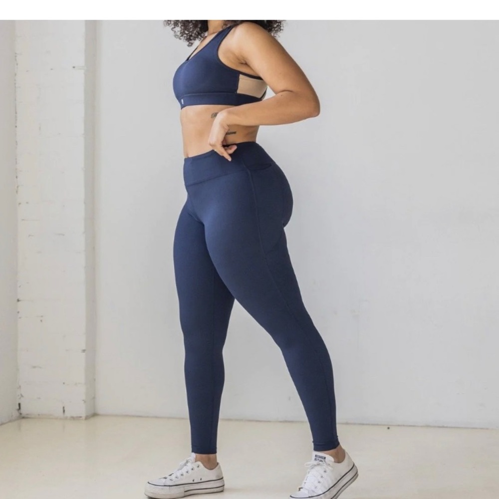 Senita Athletics Amp Leggings, Navy